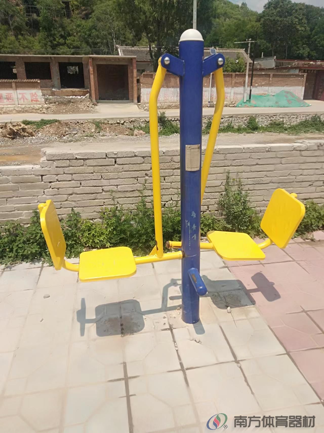 双人坐蹬器 双人坐蹬器