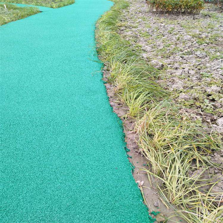 上海苏州的玩具和学校幼儿园小区公园路径EPDM塑胶地板地垫地坪跑道定制与施工(图1) 上海苏州的玩具和学校幼儿园小区公园路径EPDM塑胶地板地垫地坪跑道定制与施工(图1)